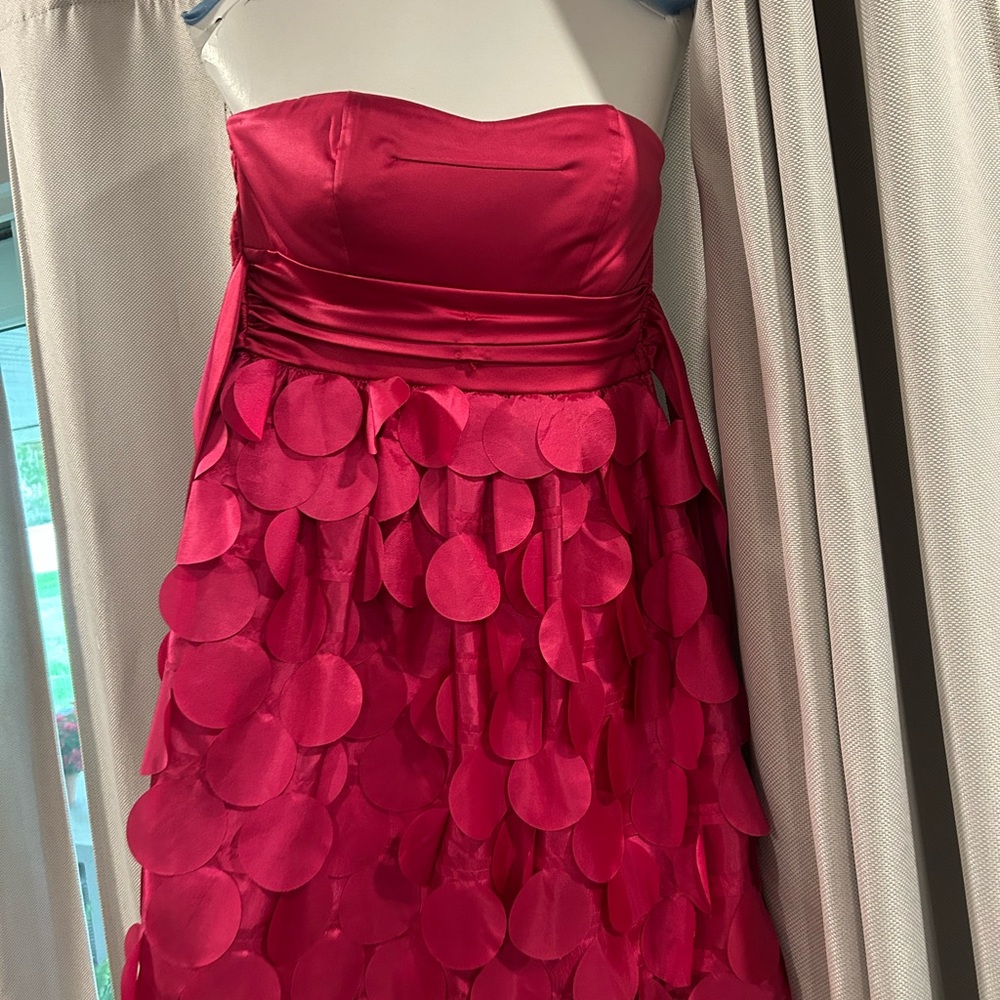 Fox Fuchsia Ruched Fabric - Picture 2 of 5